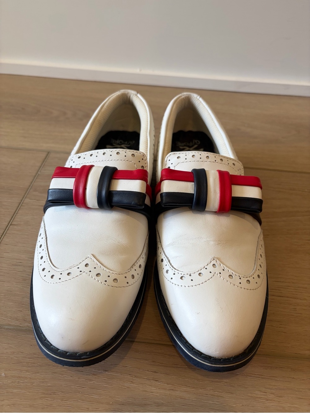 G/FORE Women’s Golf Loafers with Red & Navy Trim Brogue Cruiser - Picture 2 of 6